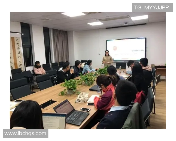 李秀英独家分享足球心得与技巧助你提升球技的秘诀与经验 李秀英独家分享足球心得与技巧助你提升球技的秘诀与经验