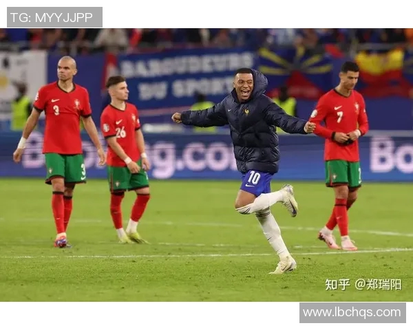 重庆足球队的拼搏之路在欧锦赛上的辉煌与挑战